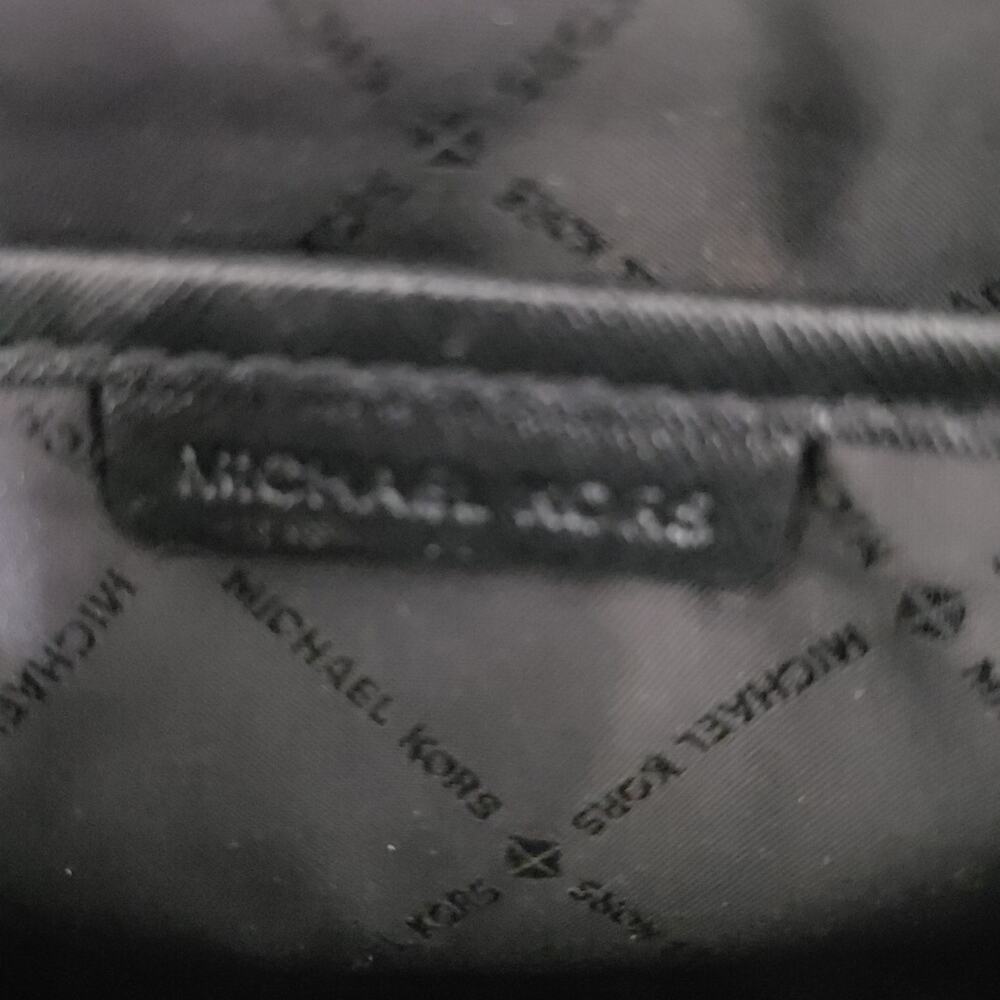 Michael Kors Black Saffiano Leather Crossbody Bag Gold Chain Strap Zip Top Clean - Picture 5 of 9